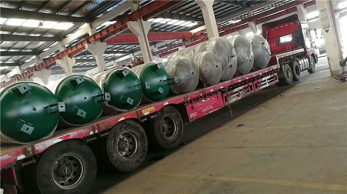 申容儲氣罐裝車發貨 申容儲氣罐裝車發貨