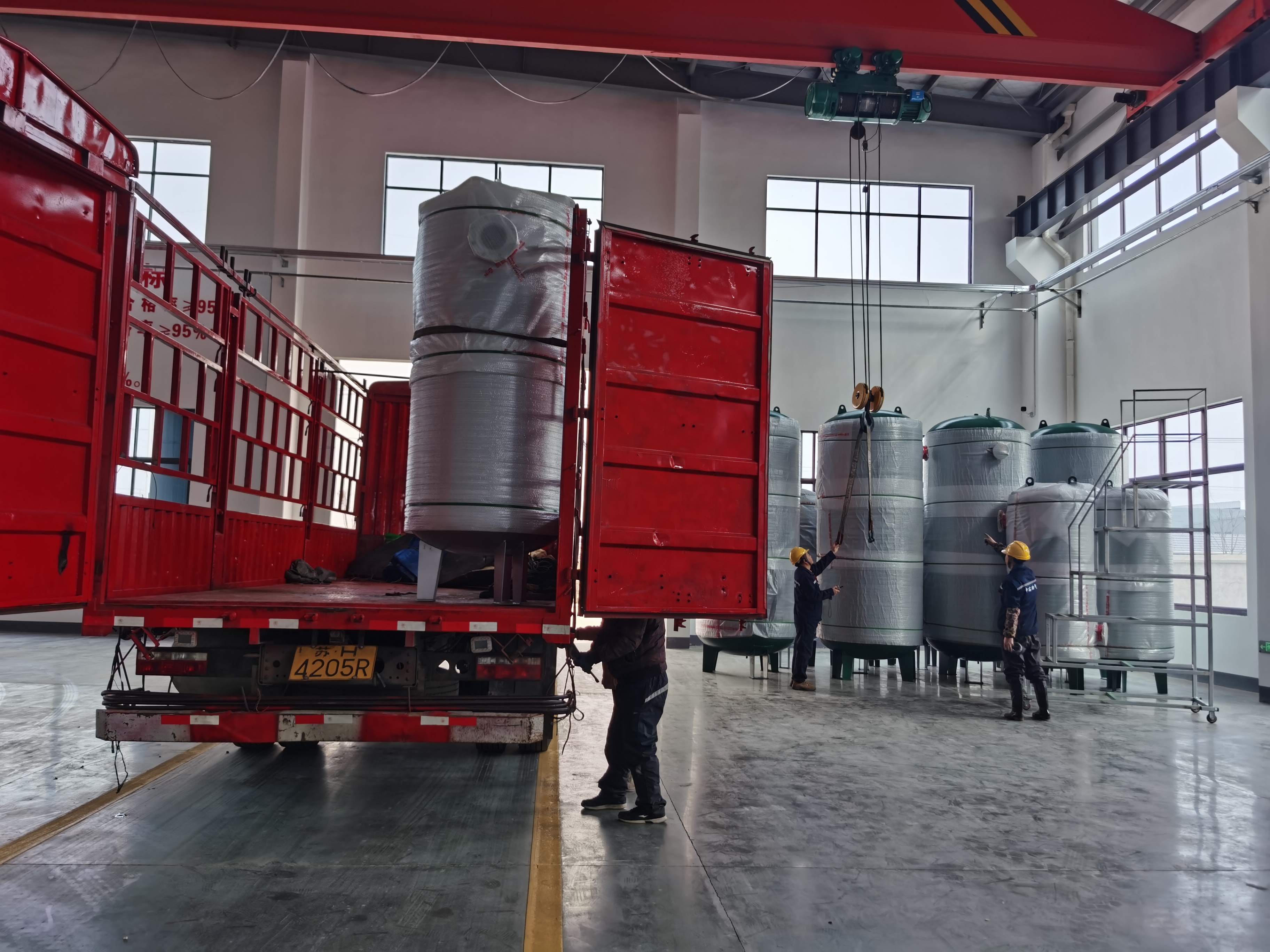 申容儲氣罐在口罩機行業(yè)的應用 申容儲氣罐在口罩機行業(yè)的應用